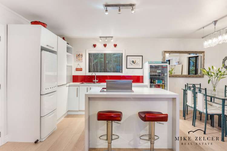 87 Rukutai Street Orakei_5