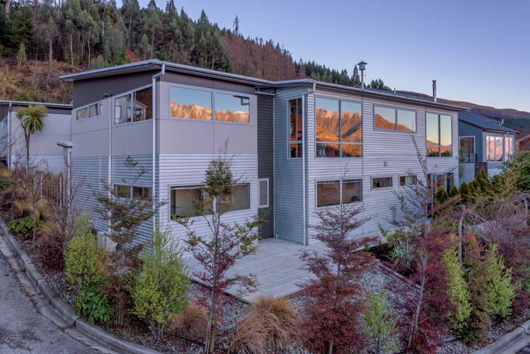 84 Hensman Road Queenstown_5