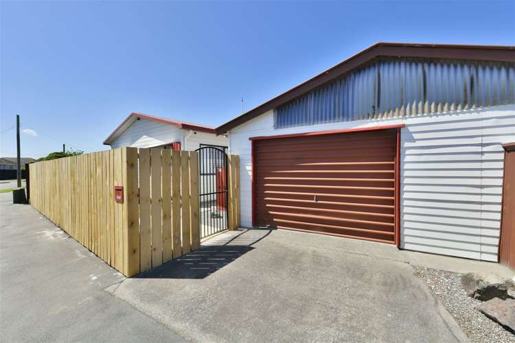 2 Ranui Street Hei Hei_12