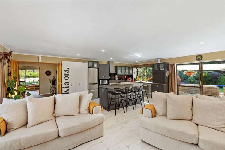 768 State Highway 2 Opaki_11