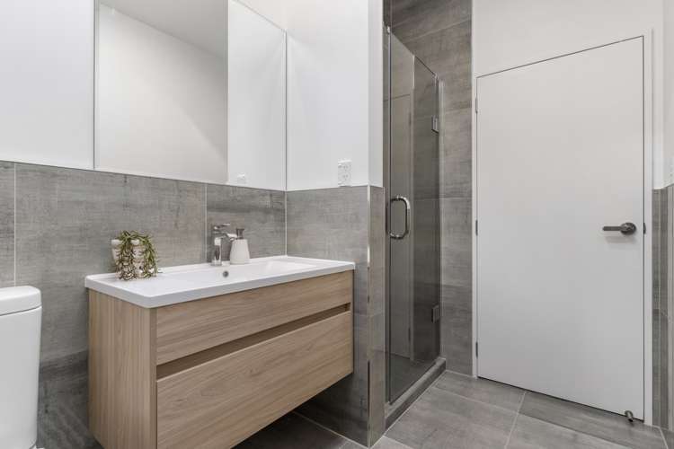 2 Te Aparangi Road Papakura_12