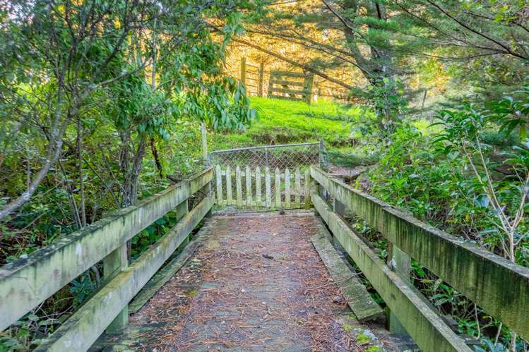 1437 Ormondville Te Uri Road Rangitikei Surrounds_20