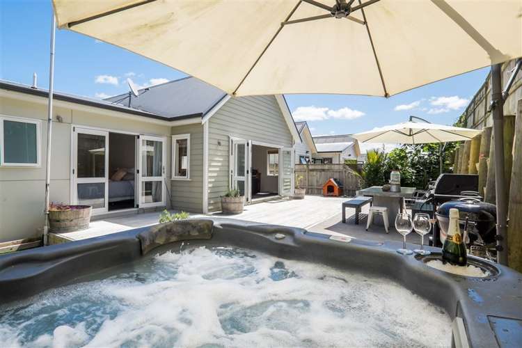 113 Parkview Drive Gulf Harbour_13