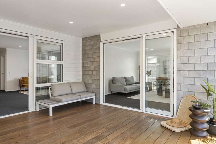 219 The Boulevard Papamoa_12