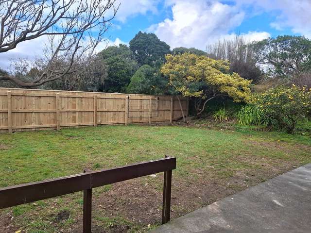 6 Mahoe Street Otaki Beach_1