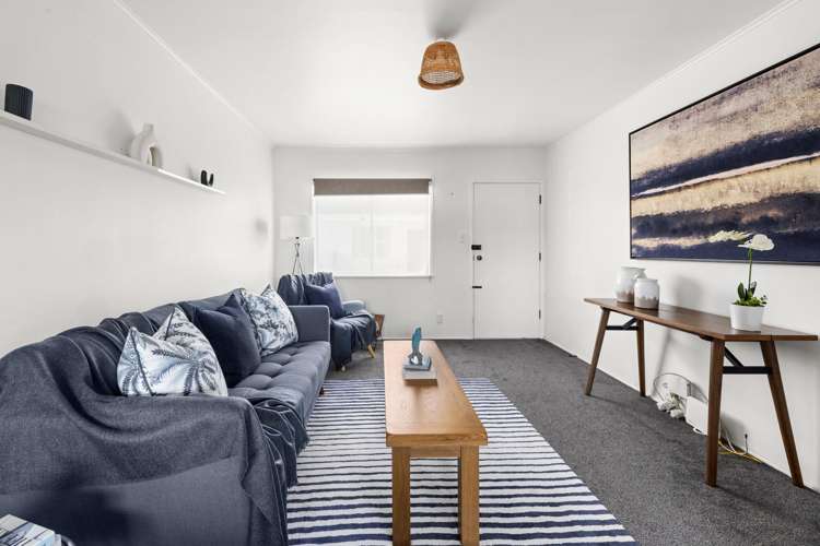 2/97 Nelson Crescent Napier South_4