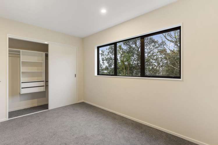 8/10 Orchid Place Te Atatu South_4