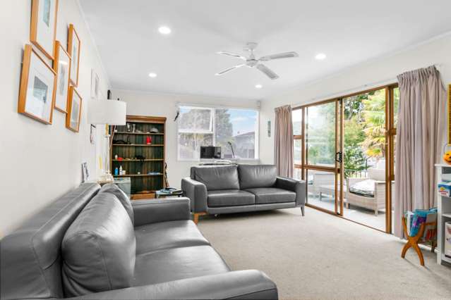 5 Blythe Place Glendene_4