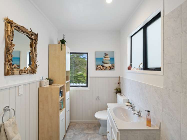 16 Okura River Road Okura_18