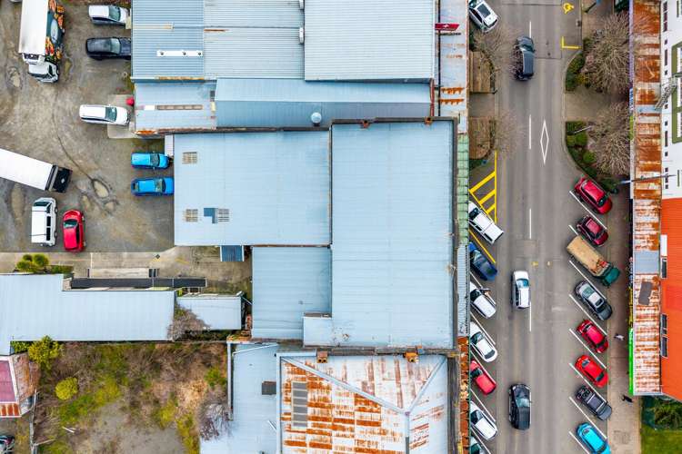 McGruers, Broadway Marton_9