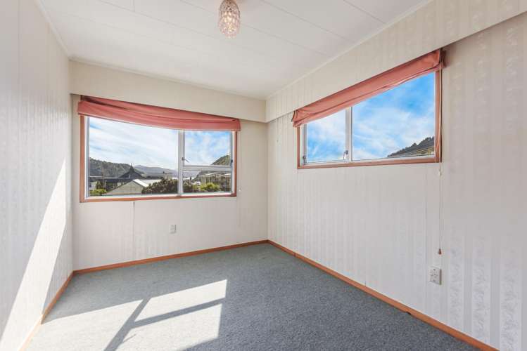 3b Taranaki Street Picton_11