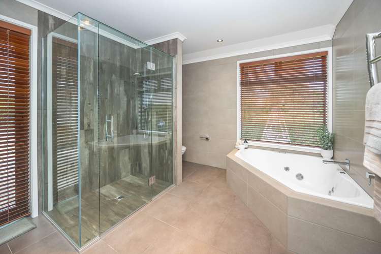 22 Stonebridge Estate Road Temple View_28