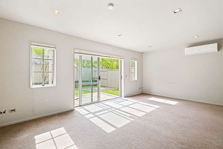 14/9 Georgia Terrace Albany_3