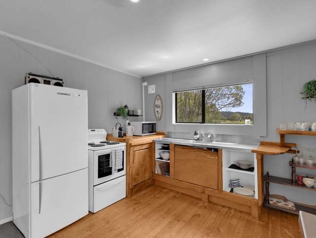 25 Cross Street Raglan_1