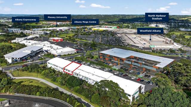 D1/75 Corinthian Drive Albany_4