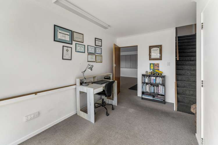 55 Marlborough Crescent Richmond_16