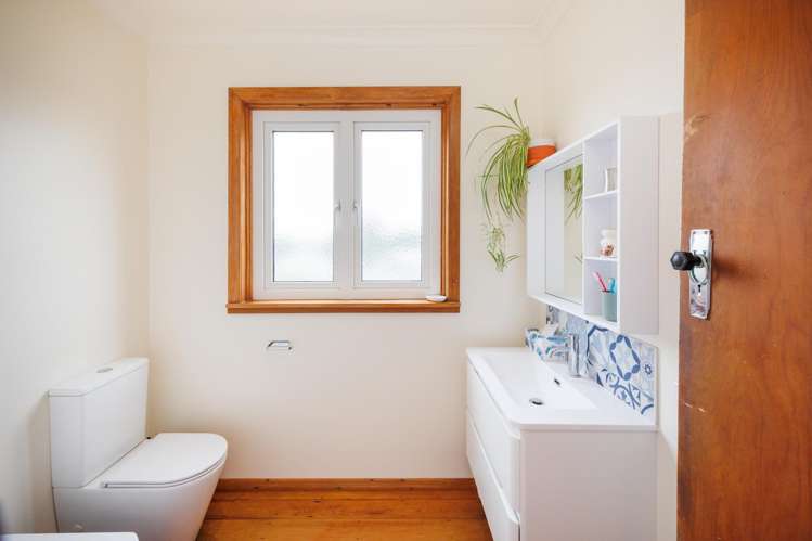 2A Reeve Street Foxton_17