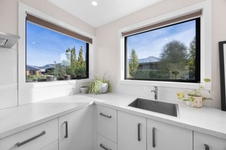 3 Kirimoko Crescent Wanaka_11