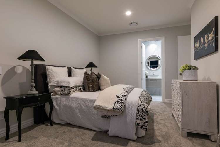 1 Sidwell Road Wainui_19