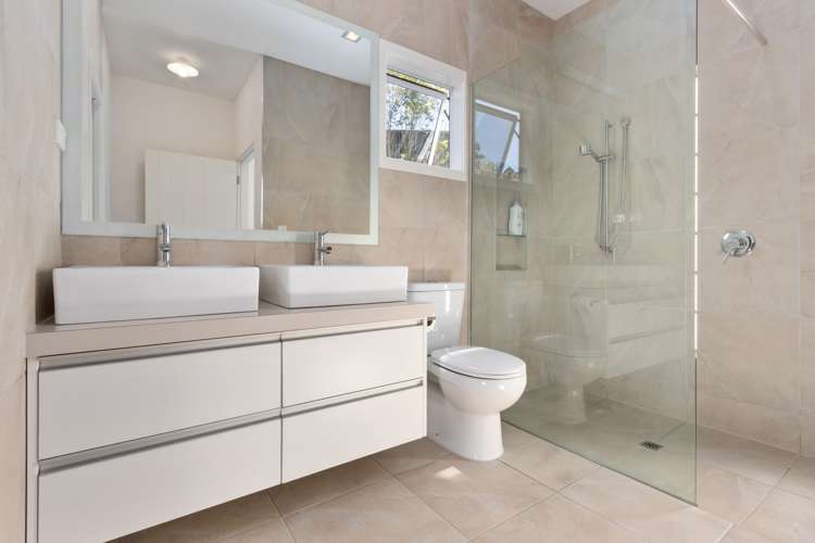 115 Kent Terrace Taradale_10