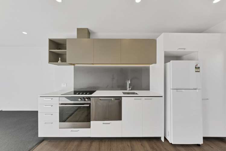 6/44 Antigua Street Addington_10