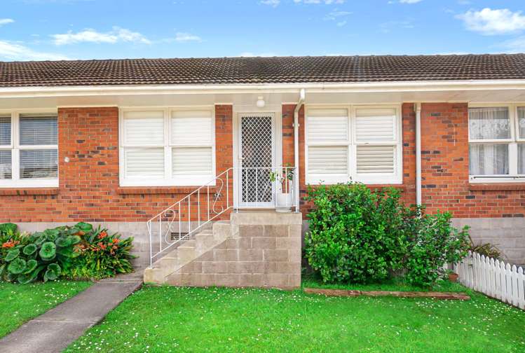 2/38 Jutland Road Hauraki_10