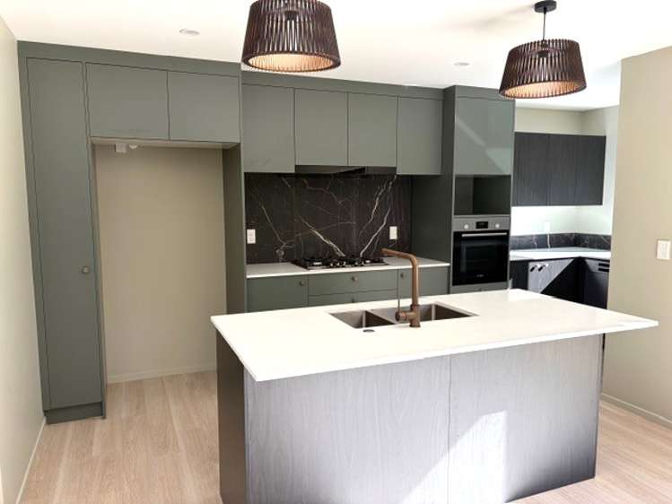 5 Swinton Place Churton Park_1