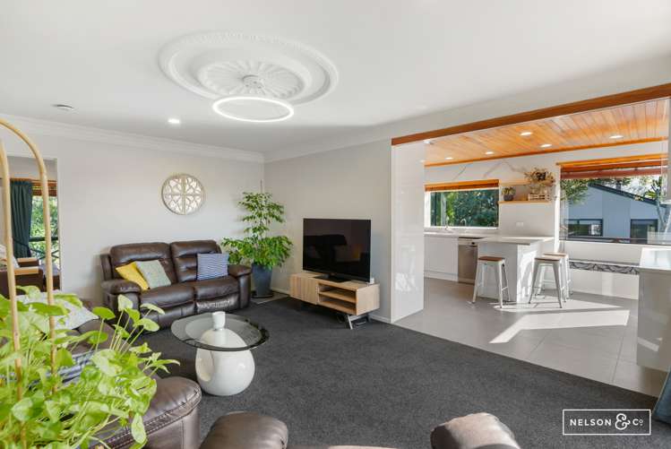 8 Prestwick Place Wattle Downs_5