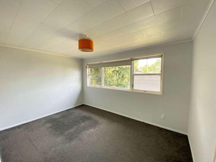 591 Massey Road Mangere_5