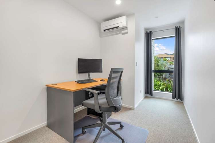 12/26 Springvale Drive Albany_13