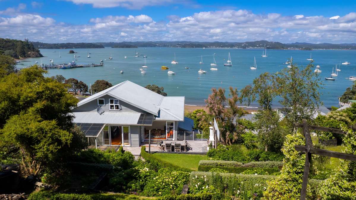 27 Wellington Street_0