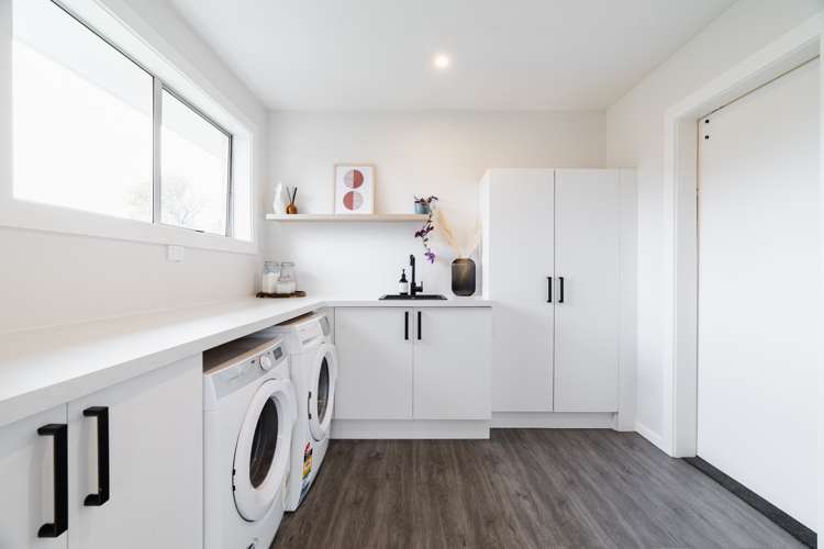 27 Carlyle Road Mosgiel_15