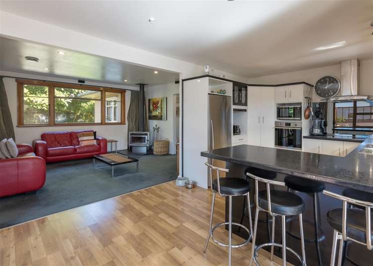 3 Fauchelle Avenue Richmond_12