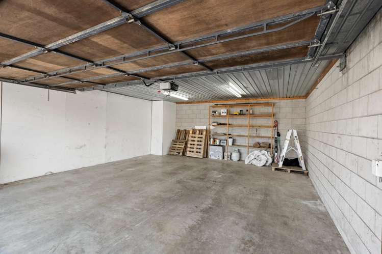 34b Greenstone Place Fernhill/Sunshine Bay_20