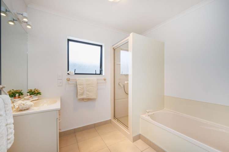 96 Warwick Street Feilding_8