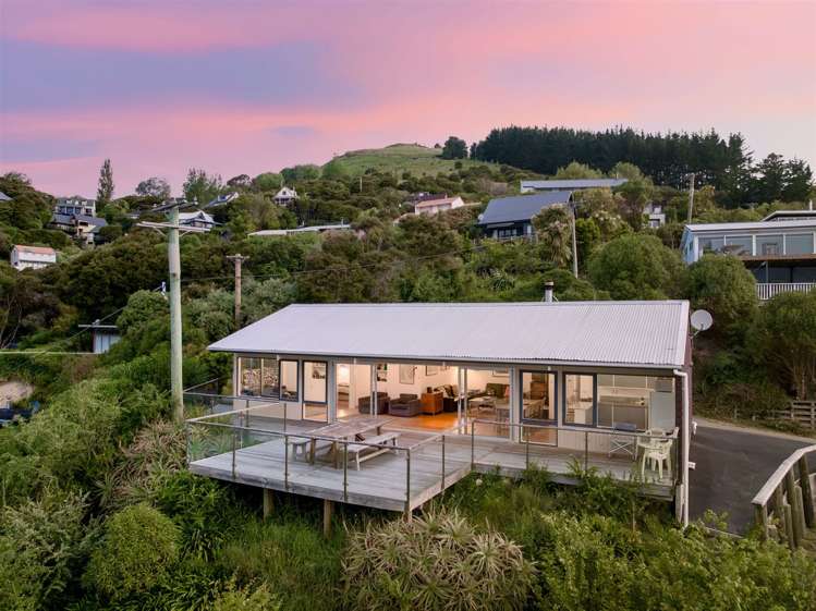 223 Beach Road Akaroa_24