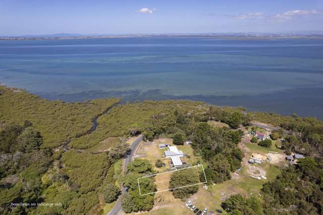 Seaside Section in Kaimaumau