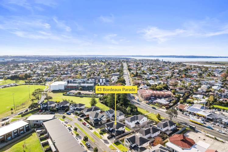 43 Bordeaux Parade Te Atatu South_21