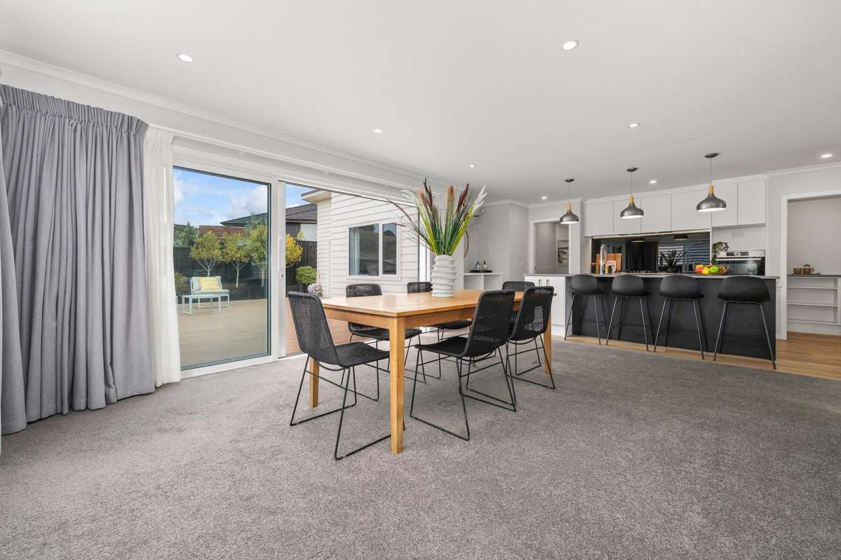 10 Weatherdeck Close_3