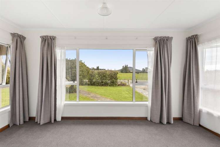 208 Abel Tasman Drive Takaka_13