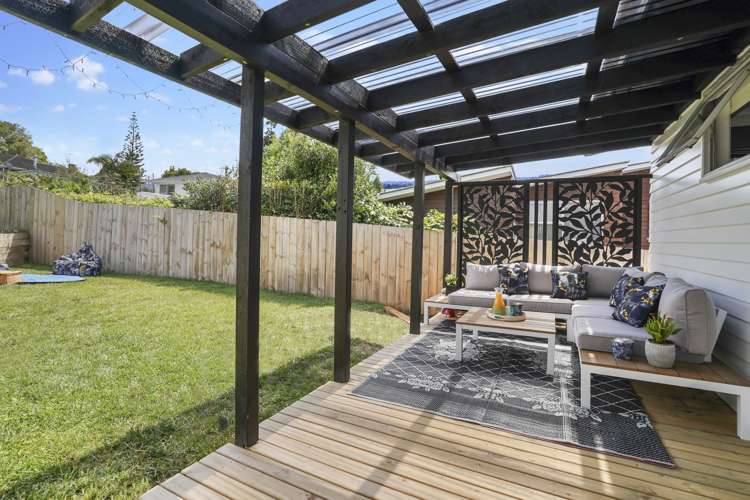 25 Finlow Drive Te Atatu South_20