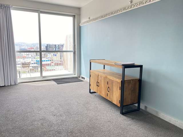 4R/51 Webb Street Mount Cook_3