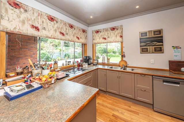 21 Riverbank Road Okoia_4