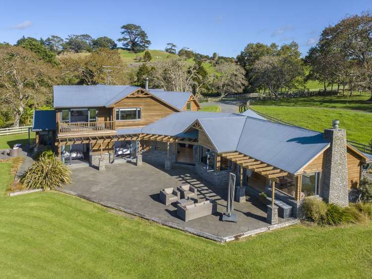 135 Fiddlers Hill Road Puhoi_6