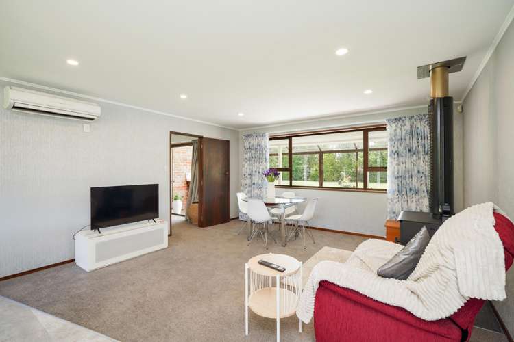 132 Grant Road Otatara_13