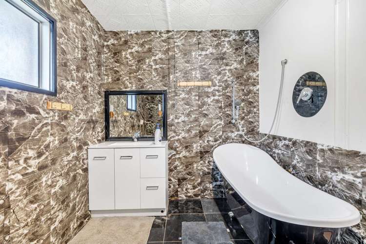 251 State highway 33 Paengaroa_16