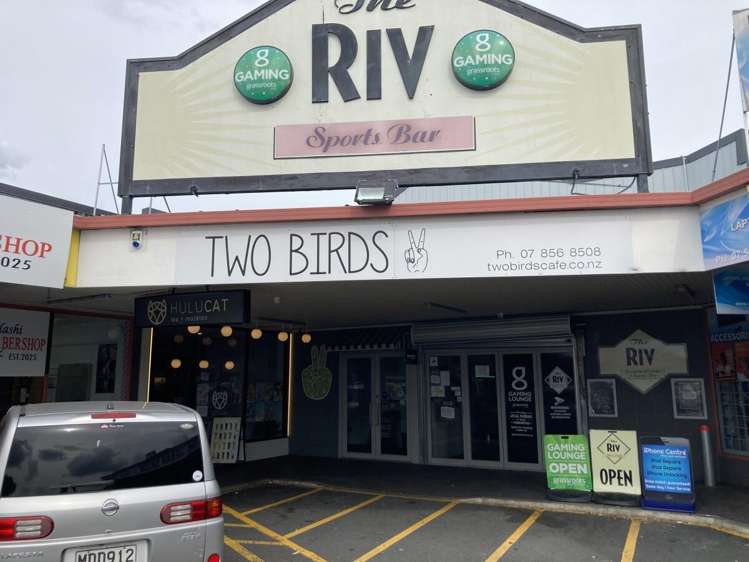 Part Unit 12, 20 Clyde Street_0