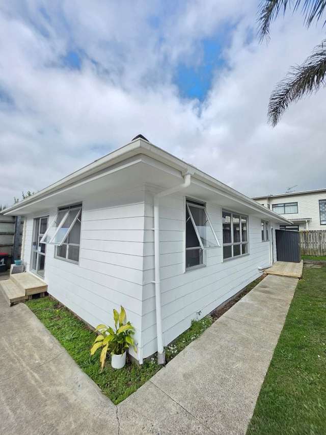 2 Bedroom Unit with 2 bathrooms ready for you!