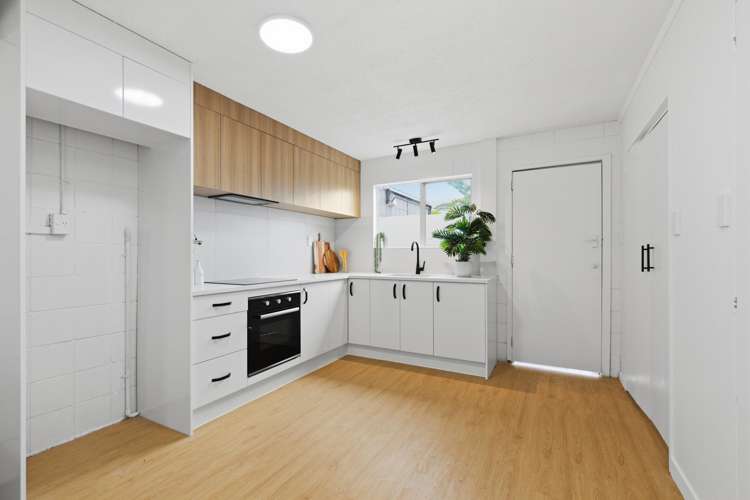 7/44 Miro Street_2