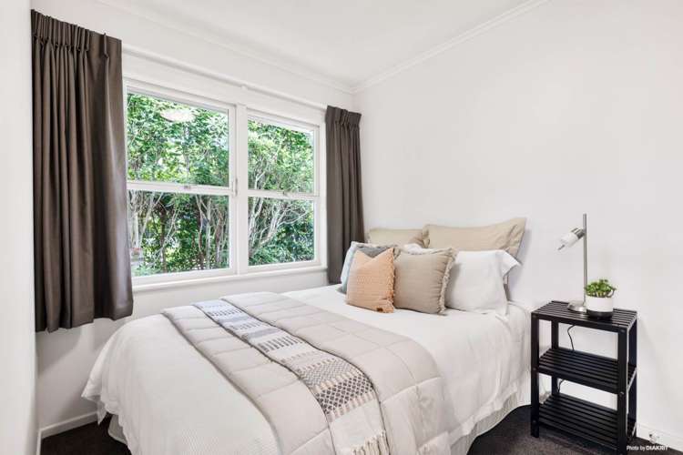 4a Odessa Crescent Saint Heliers_17